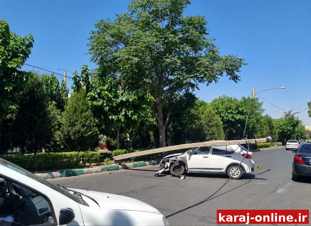 تکرار حادثه برخورد خودرو با تیر برق