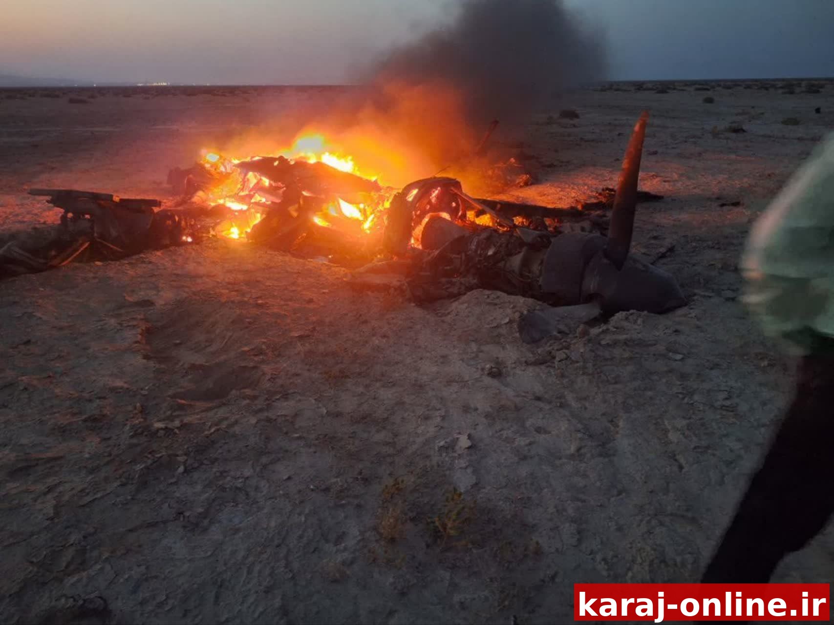 اولین تصویر از پهپاد سرنگون شده از نوع MQ9 متعلق به ارتش جنایتکار آمریکا توسط پدافندی جمهوری اسلامی ایران