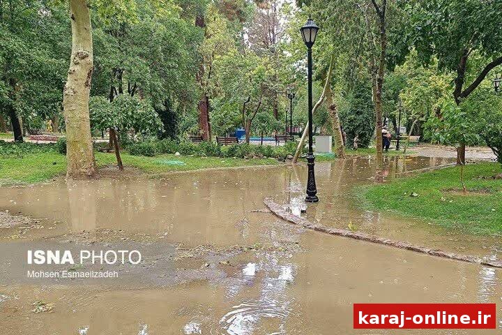 ۱۵ استان درگیر رگبار و رعدوبرق؛ گردوخاک در راه مرکز