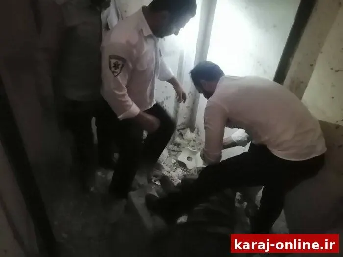حادثه مرگبار در هشتگرد؛ سقوط دو نفر در چاهک آسانسور