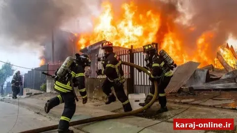 آتش‌سوزی گسترده در محمدشهر؛ ۳ آتش‌نشان در راه نجات مصدوم شدند