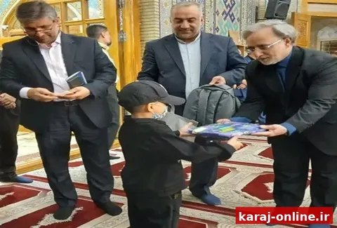 آغاز سال تحصیلی با لبخند؛ توزیع بسته‌های تحصیلی میان خانواده‌های زندانیان
